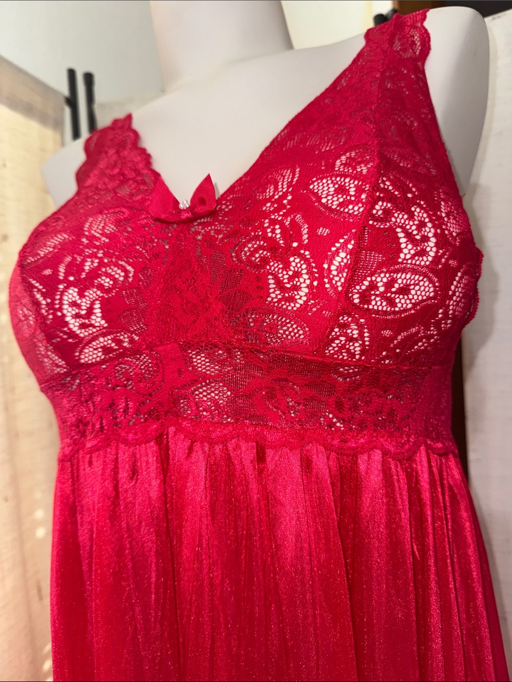 NOS Vintage Shadowline FULL sweep Nylon Gown Oldstock Corally Red